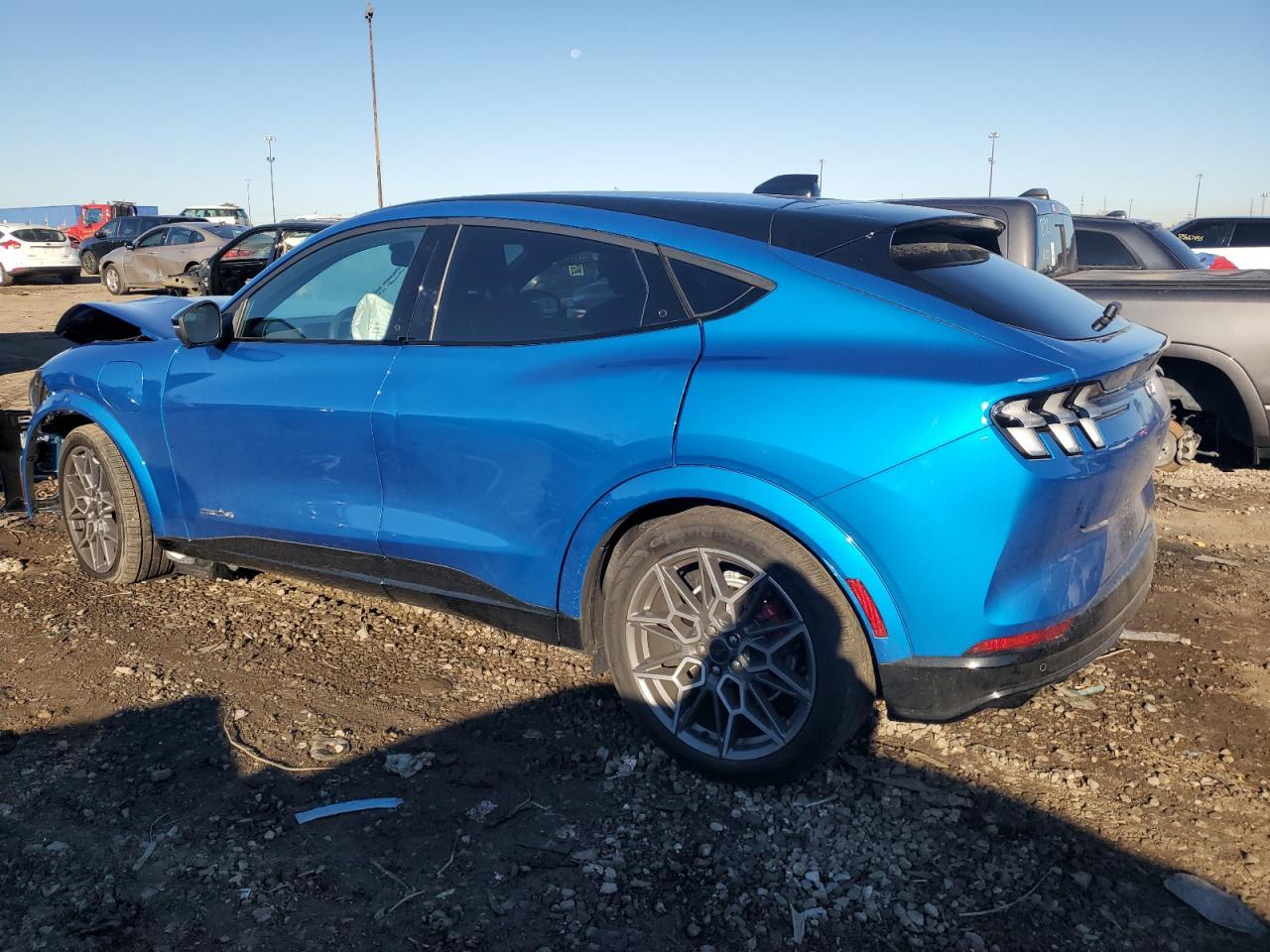 2025 FORD Mustang Mach-E
