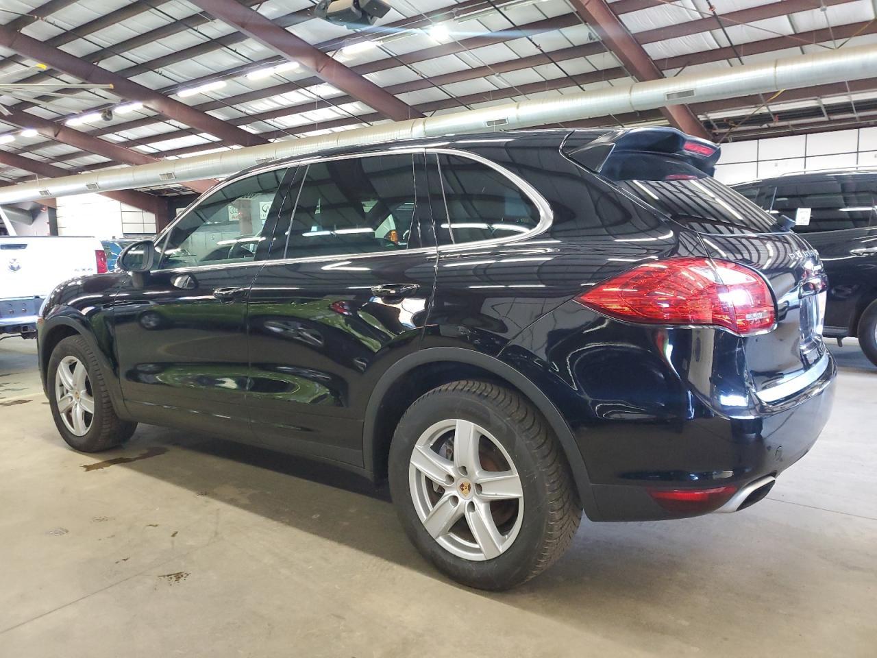 2011 PORSCHE CAYENNE