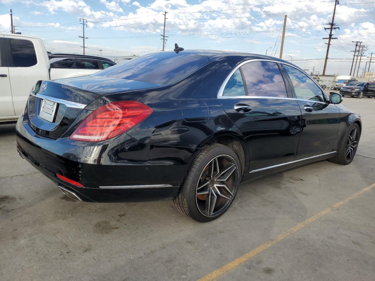 2015 MERCEDES-BENZ S-Class