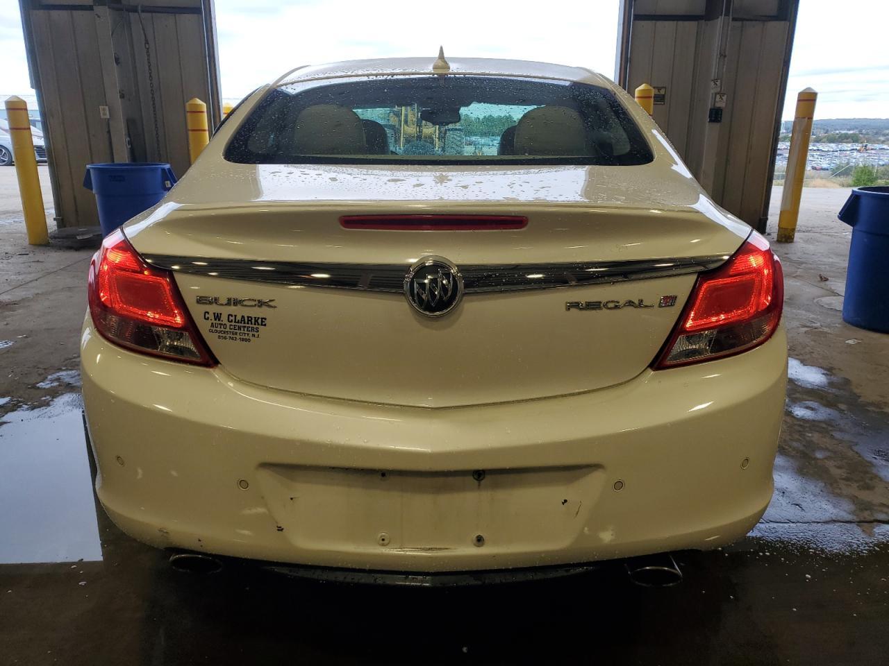 2013 BUICK Regal