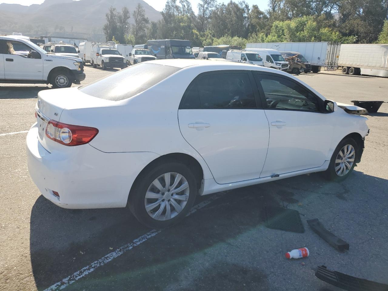2012 TOYOTA COROLLA