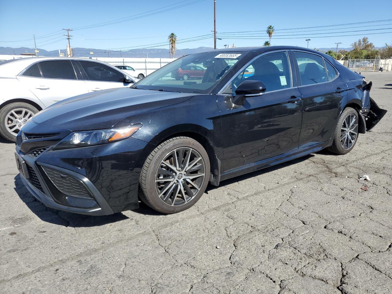 2022 TOYOTA CAMRY