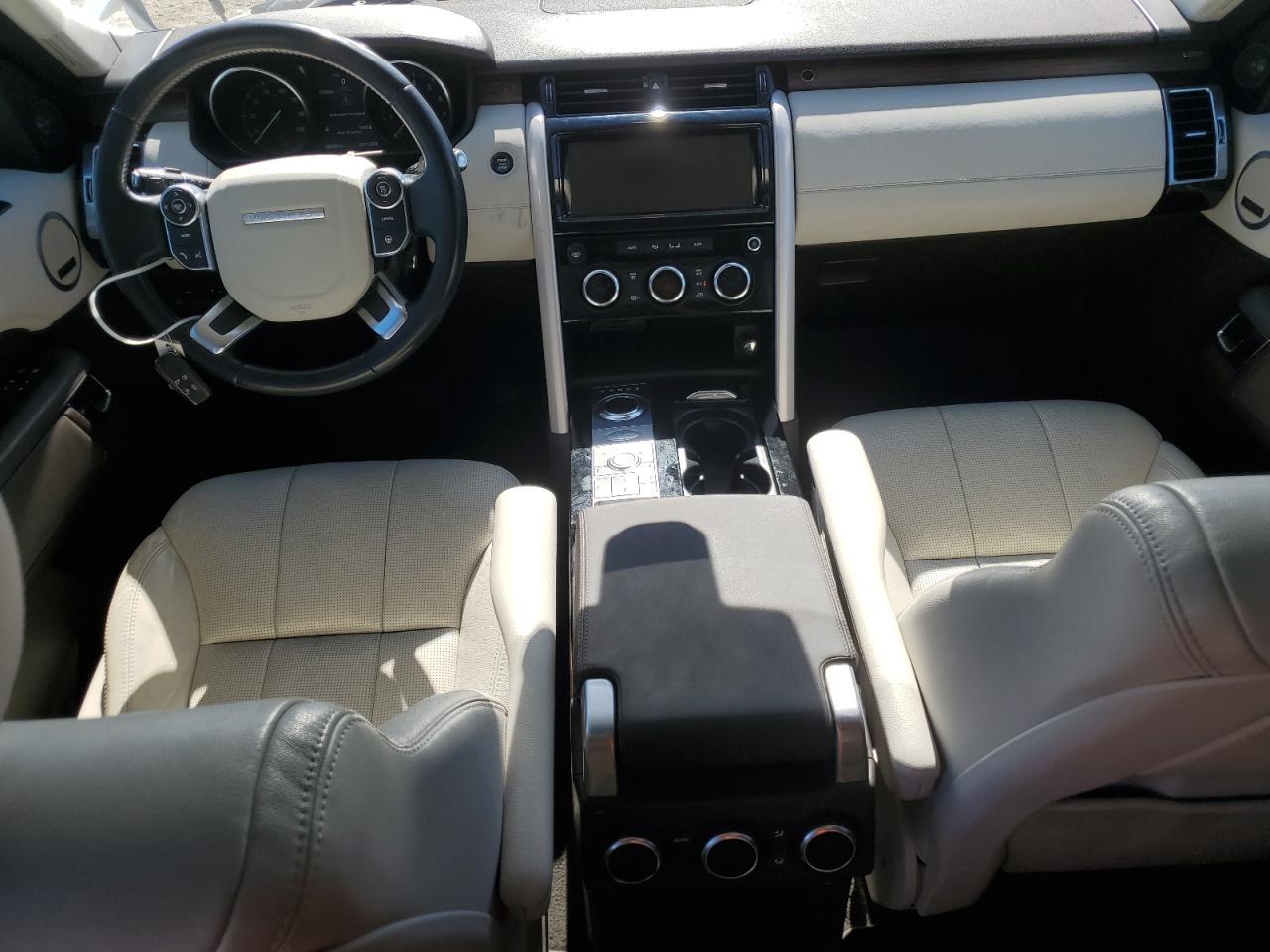 2017 LAND ROVER Discovery