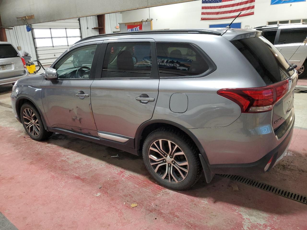 2016 MITSUBISHI outlander