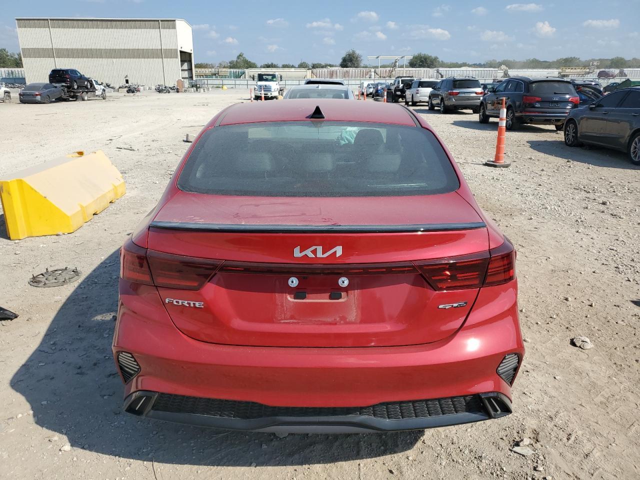 2024 KIA FORTE