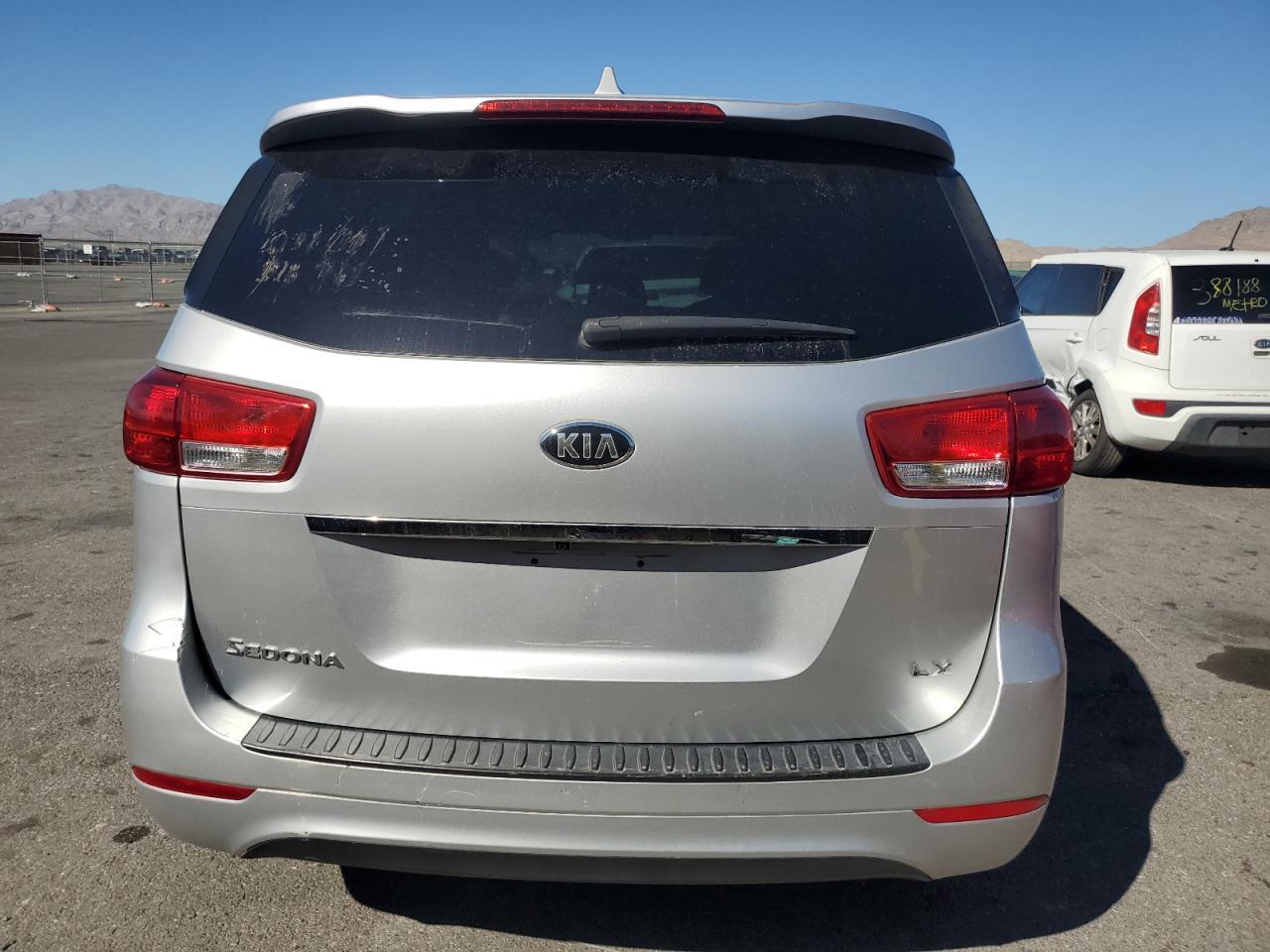 2017 KIA SEDONA