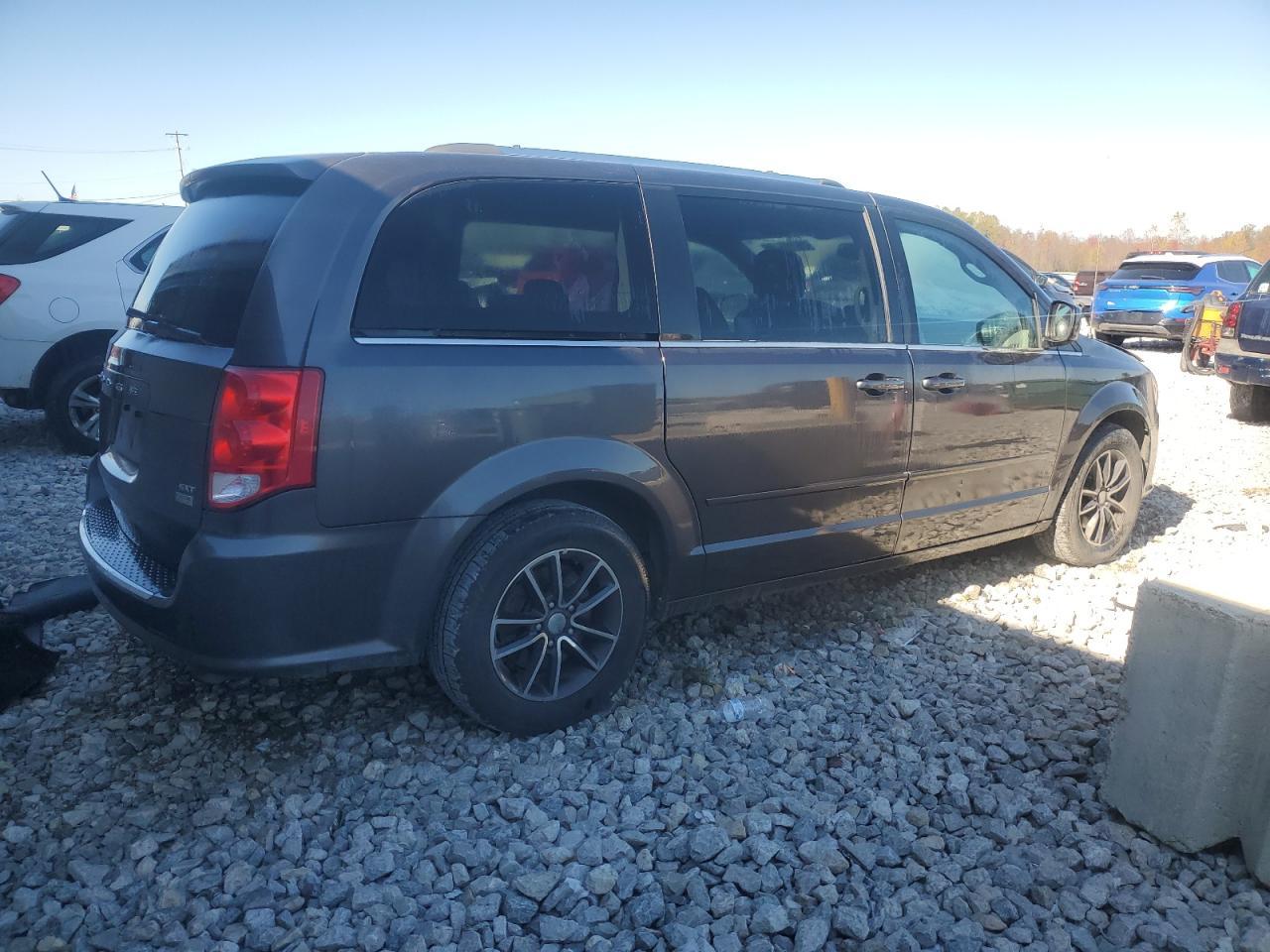 2017 DODGE GRAND CARAVAN