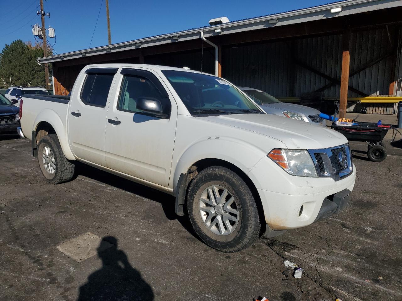 2017 NISSAN Frontier