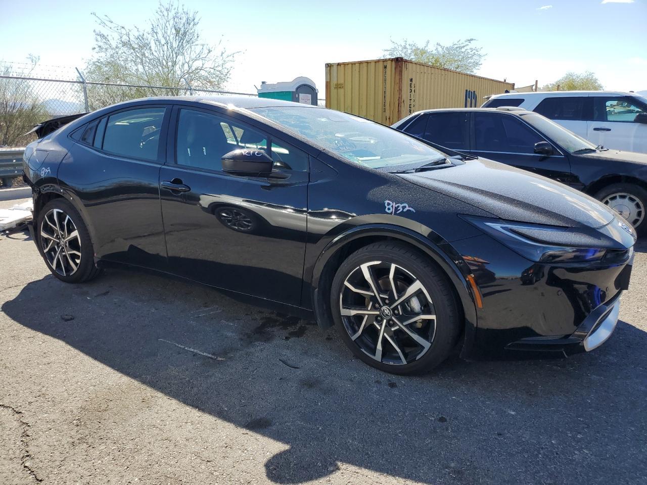 2025 TOYOTA PRIUS