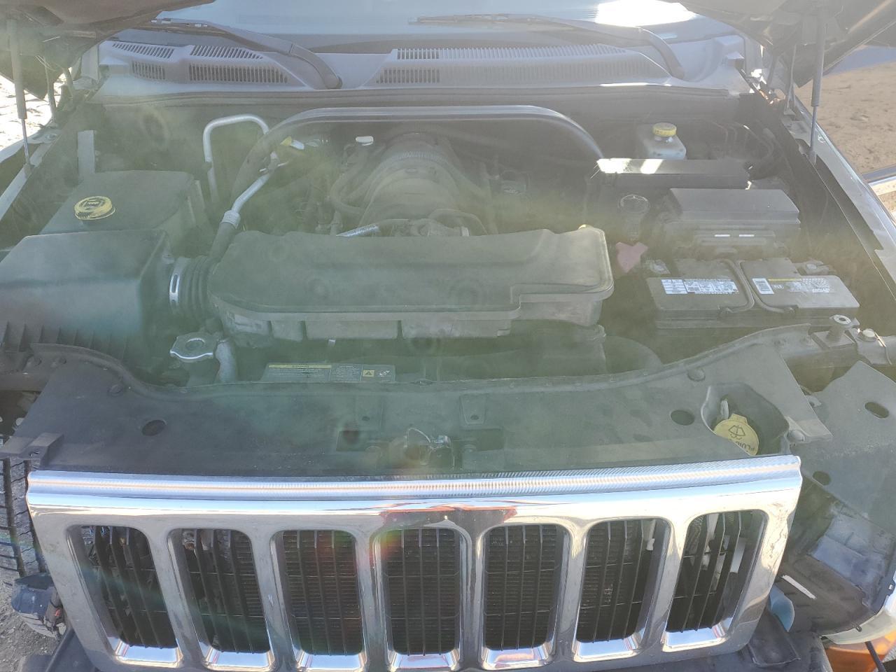 2006 JEEP Commander