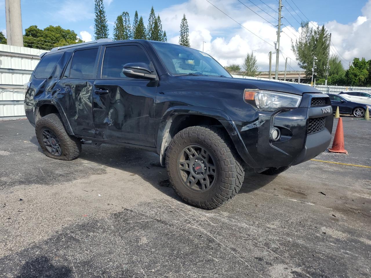 2018 TOYOTA 4Runner