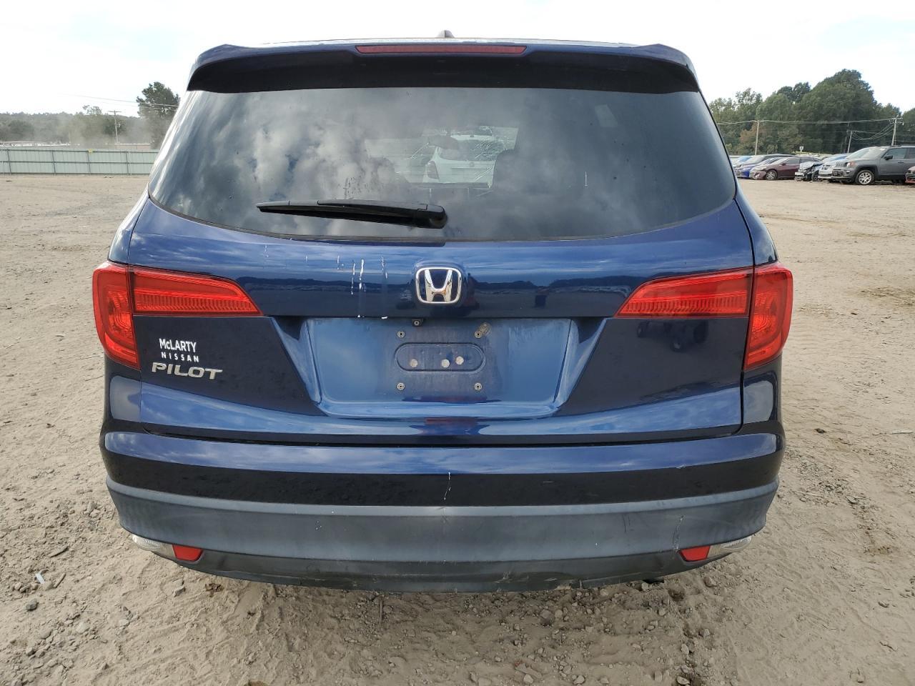 2017 HONDA PILOT