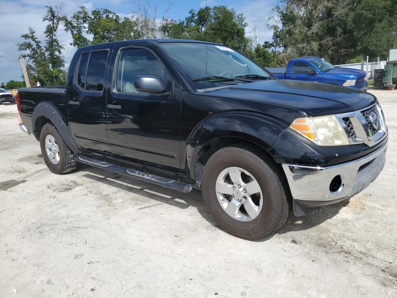 2010 NISSAN Frontier