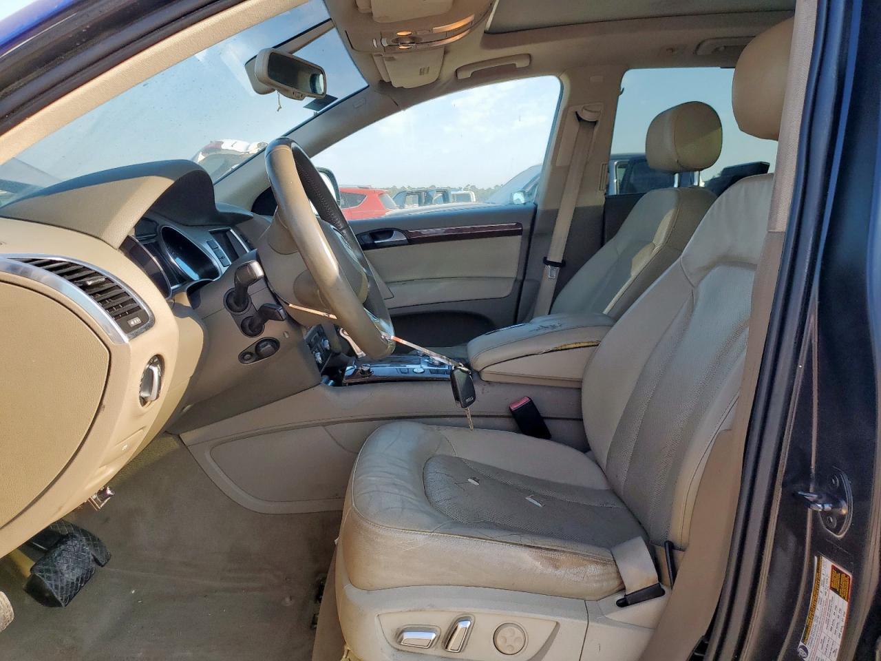 2013 AUDI Q7