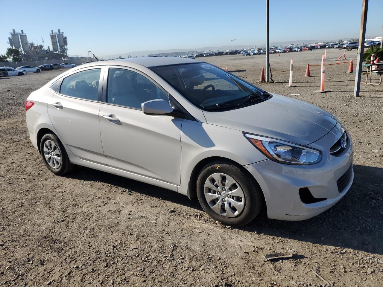 2015 HYUNDAI ACCENT