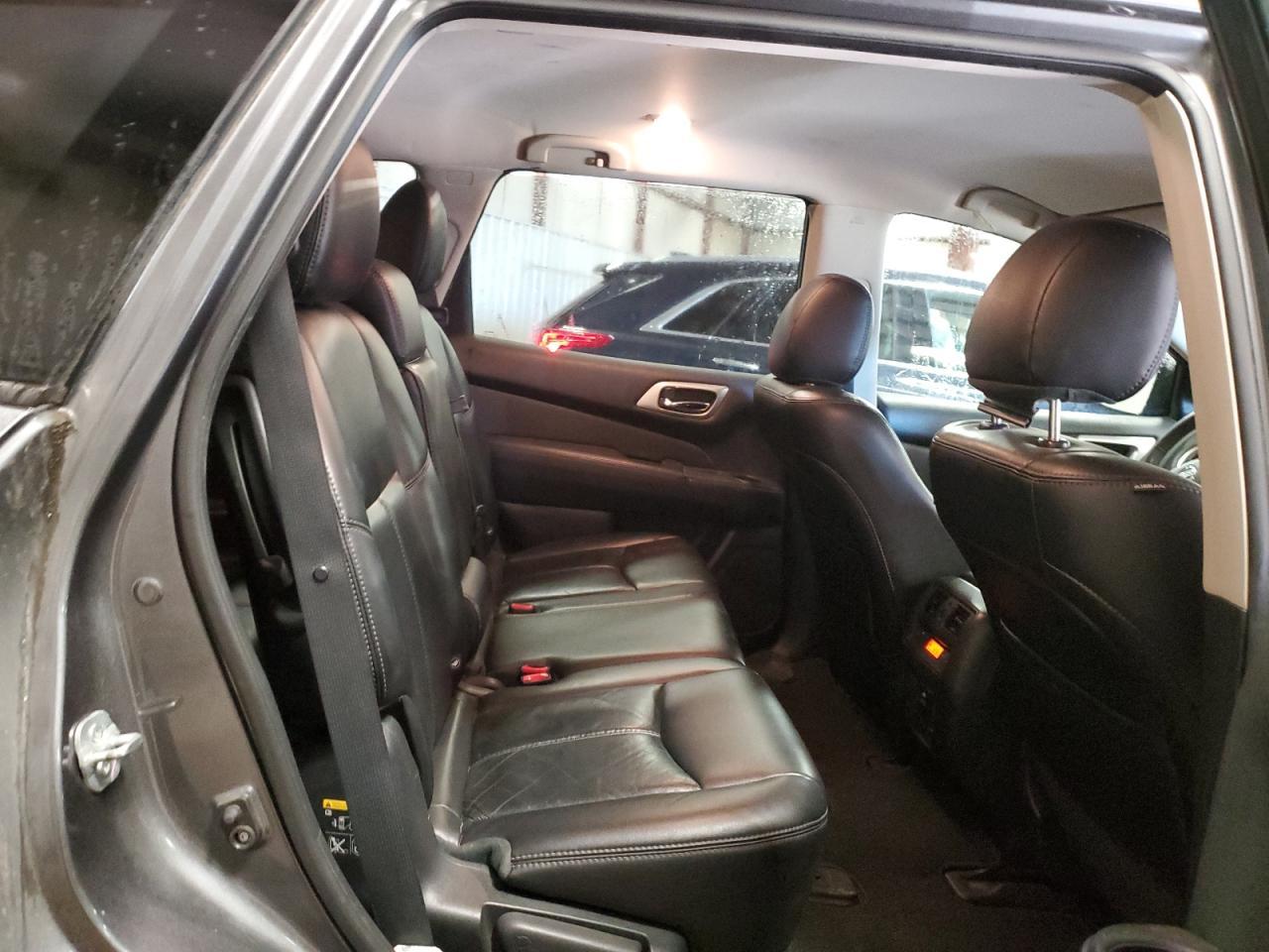 2015 NISSAN PATHFINDER