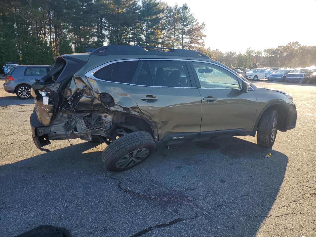 2020 SUBARU Outback