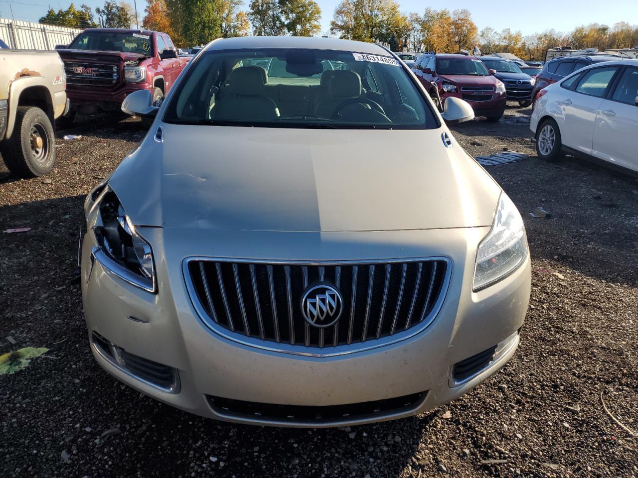 2013 BUICK Regal