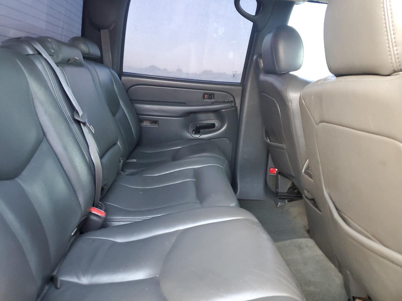 2005 GMC Sierra