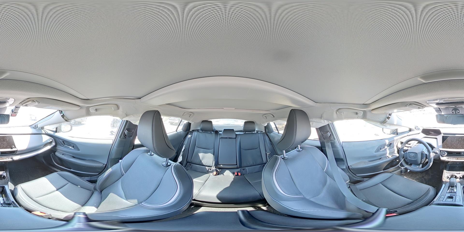 2024 TOYOTA PRIUS