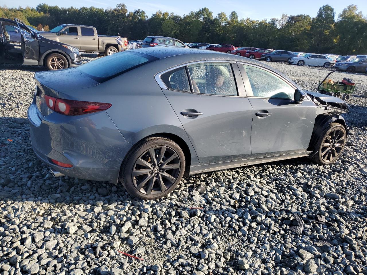 2025 MAZDA 3