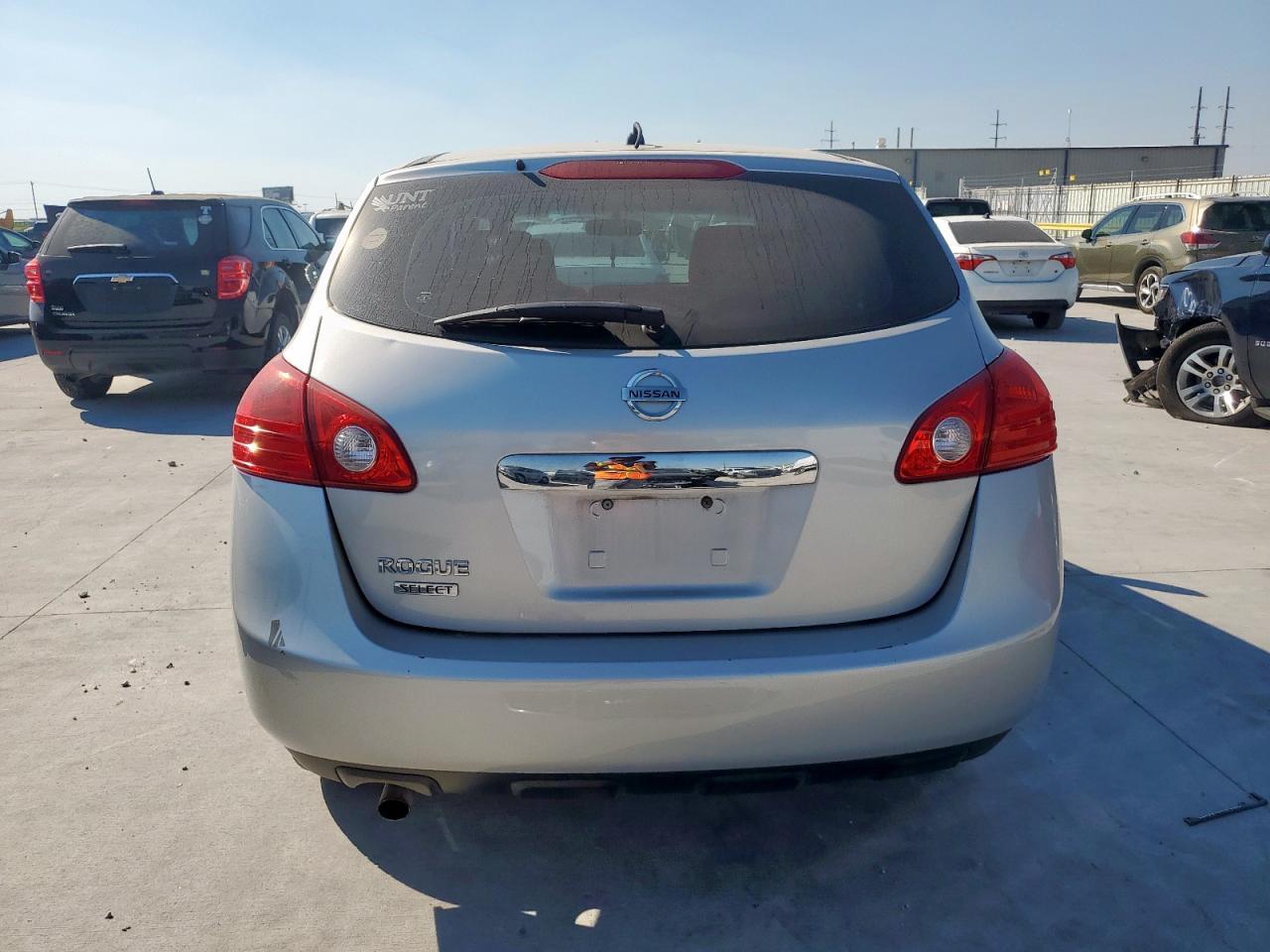 2014 NISSAN ROGUE