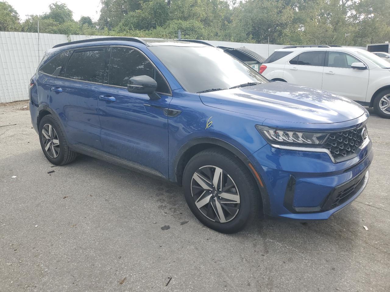 2021 KIA SORENTO