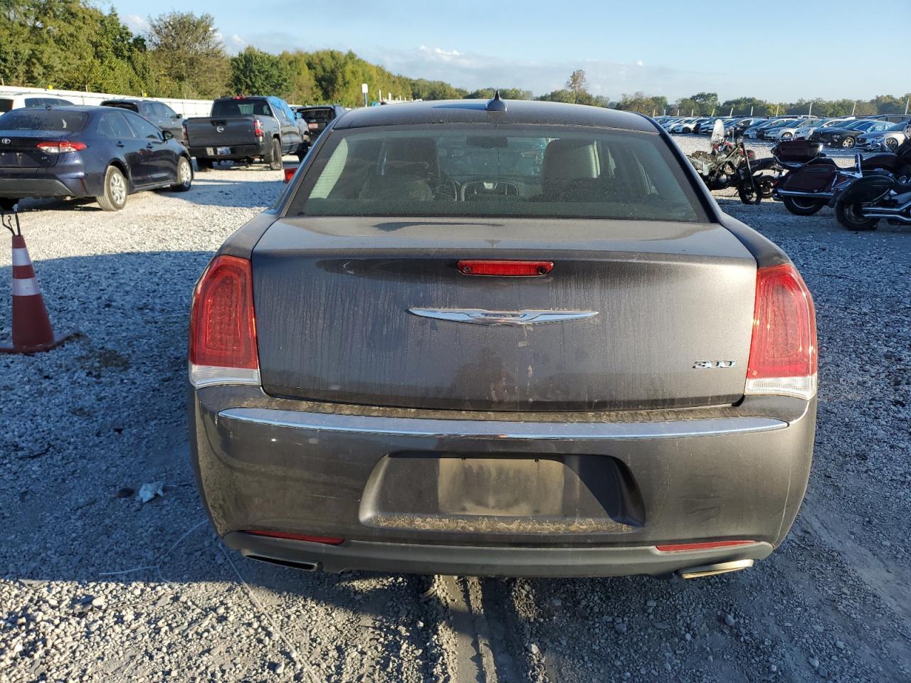 2016 CHRYSLER 300