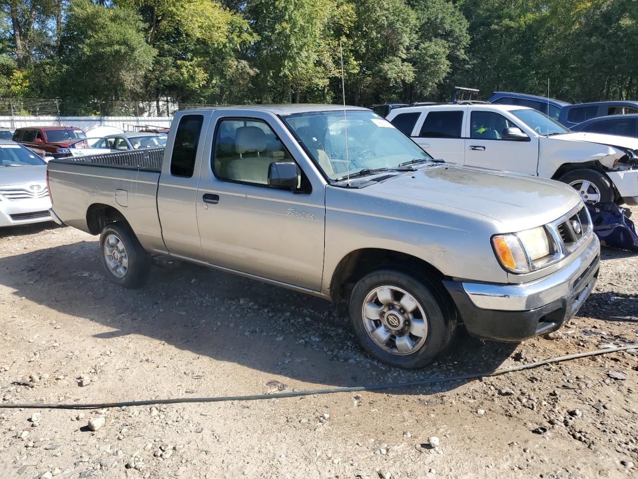 2000 NISSAN Frontier