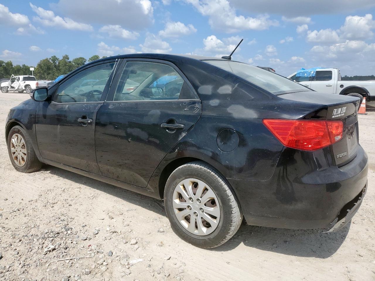 2010 KIA FORTE
