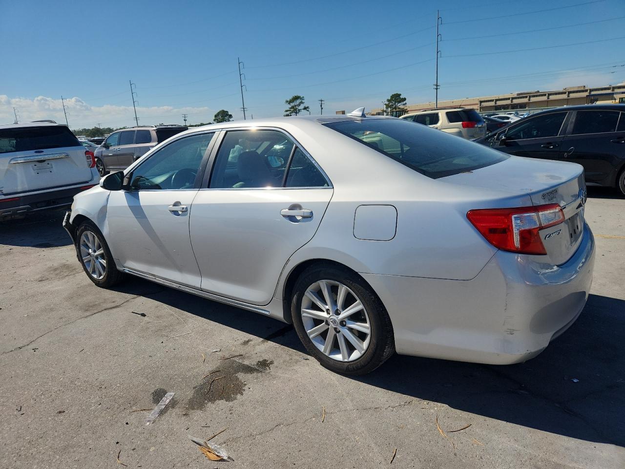 2012 TOYOTA CAMRY