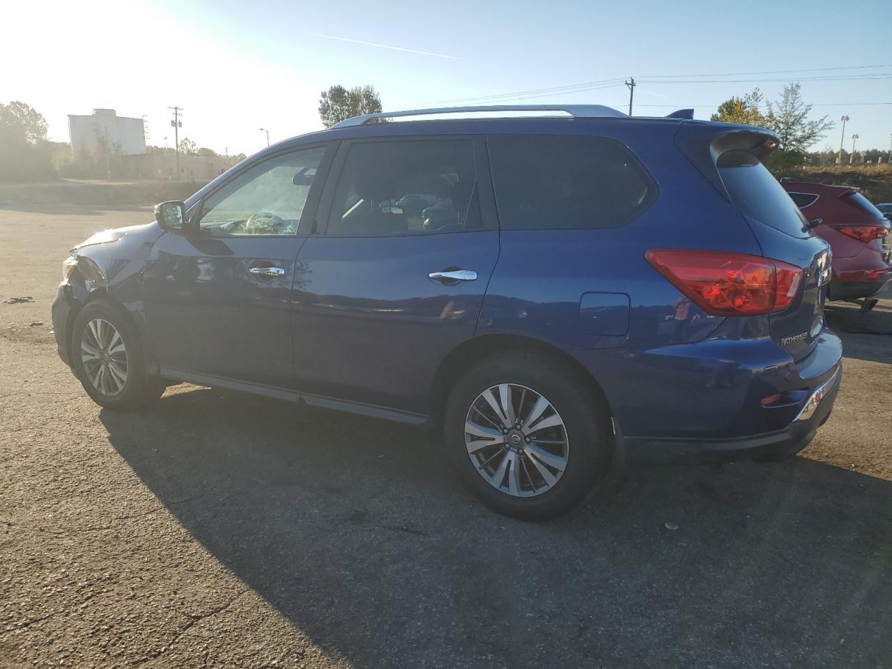 2019 NISSAN PATHFINDER