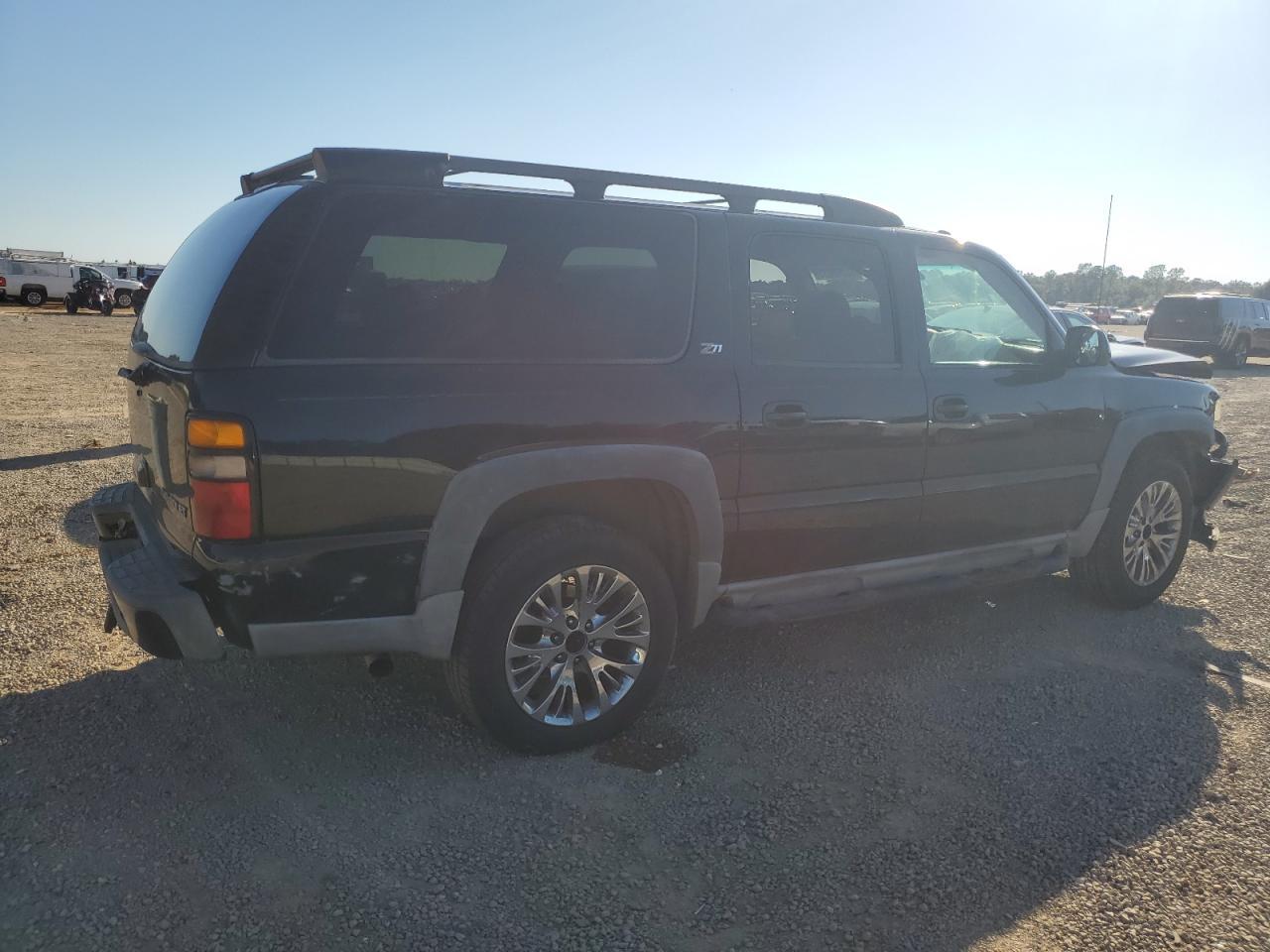 2004 CHEVROLET Suburban