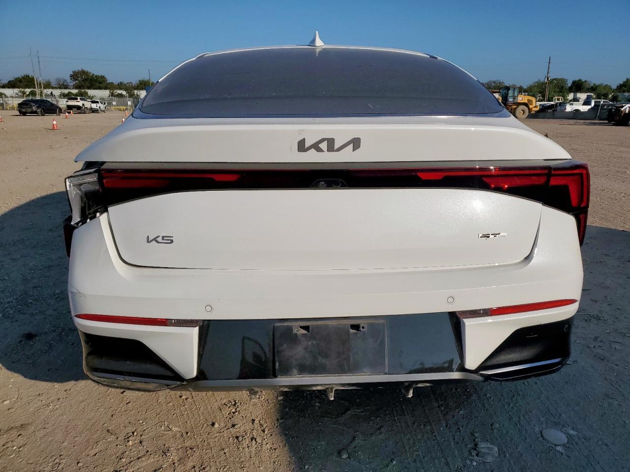 2025 KIA K5