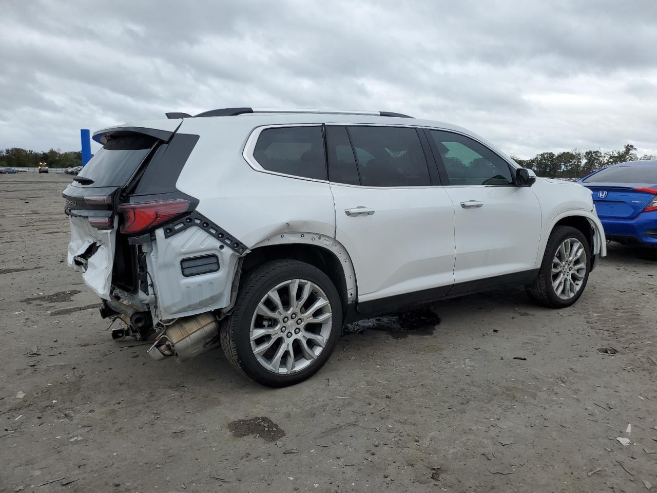 2024 GMC ACADIA