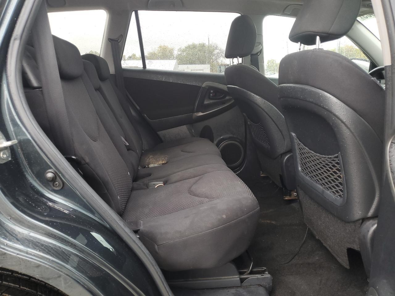 2011 TOYOTA RAV4