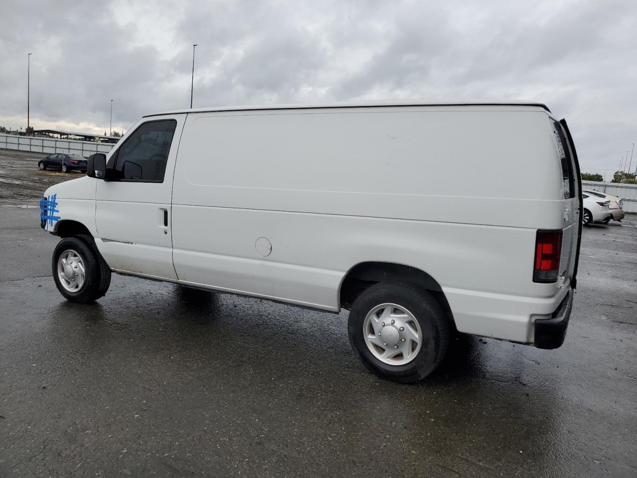 2010 FORD ECONOLINE
