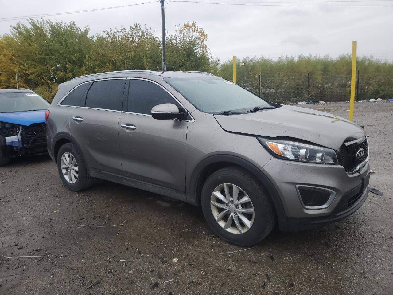 2017 KIA SORENTO