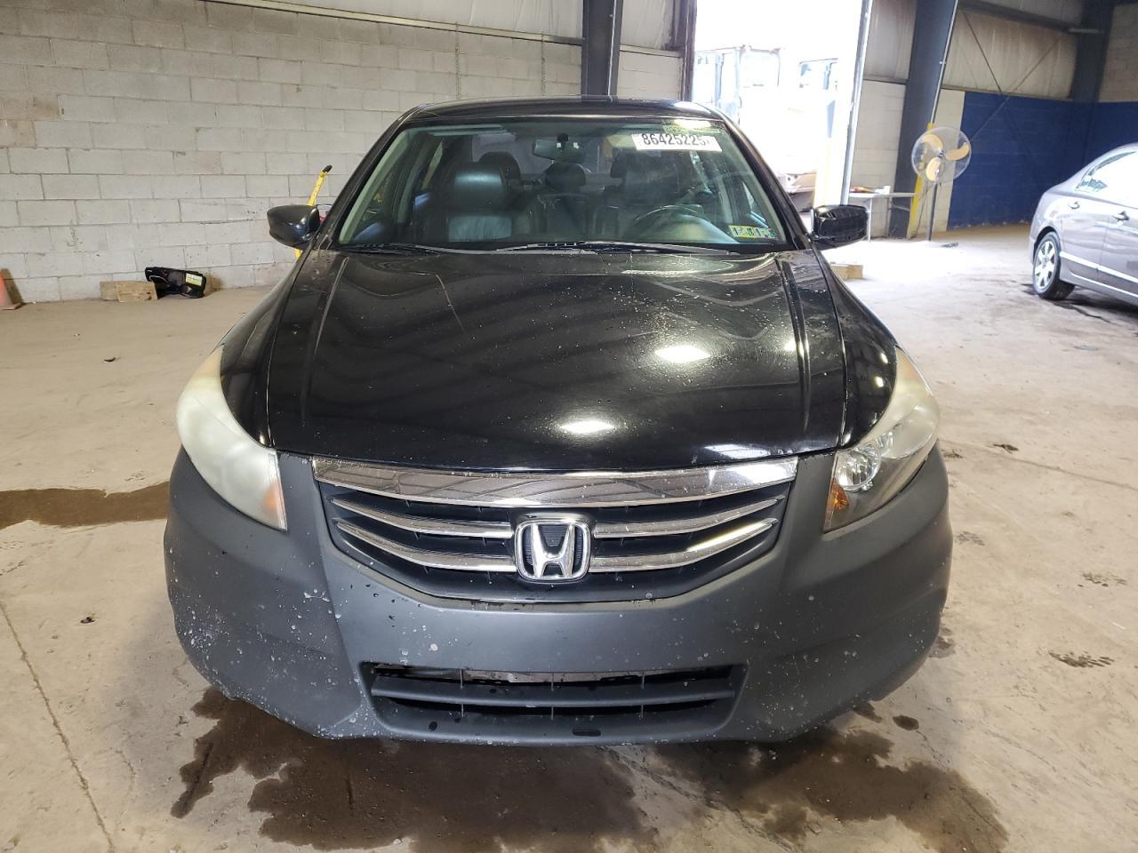 2011 HONDA ACCORD