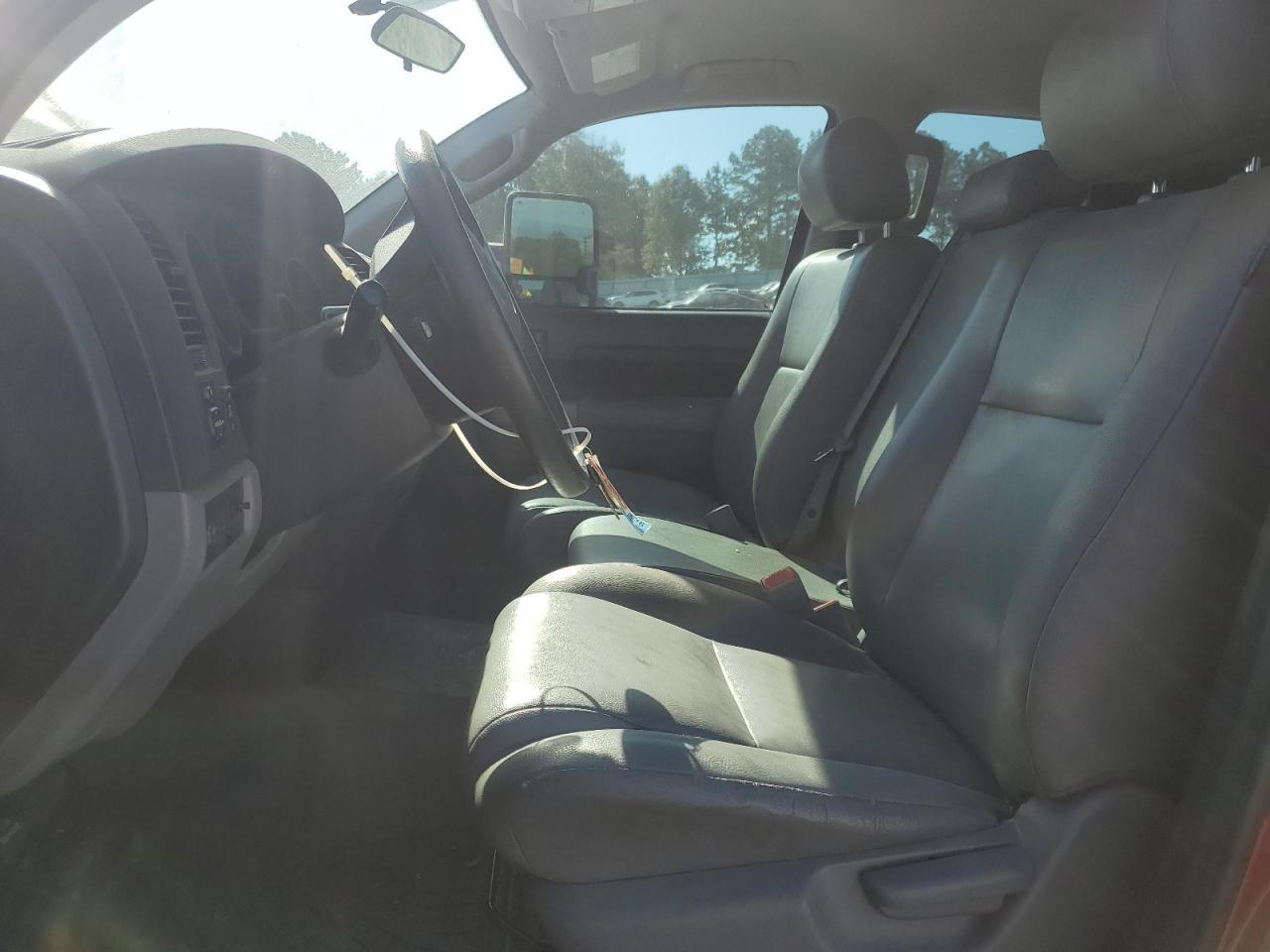2012 TOYOTA TUNDRA