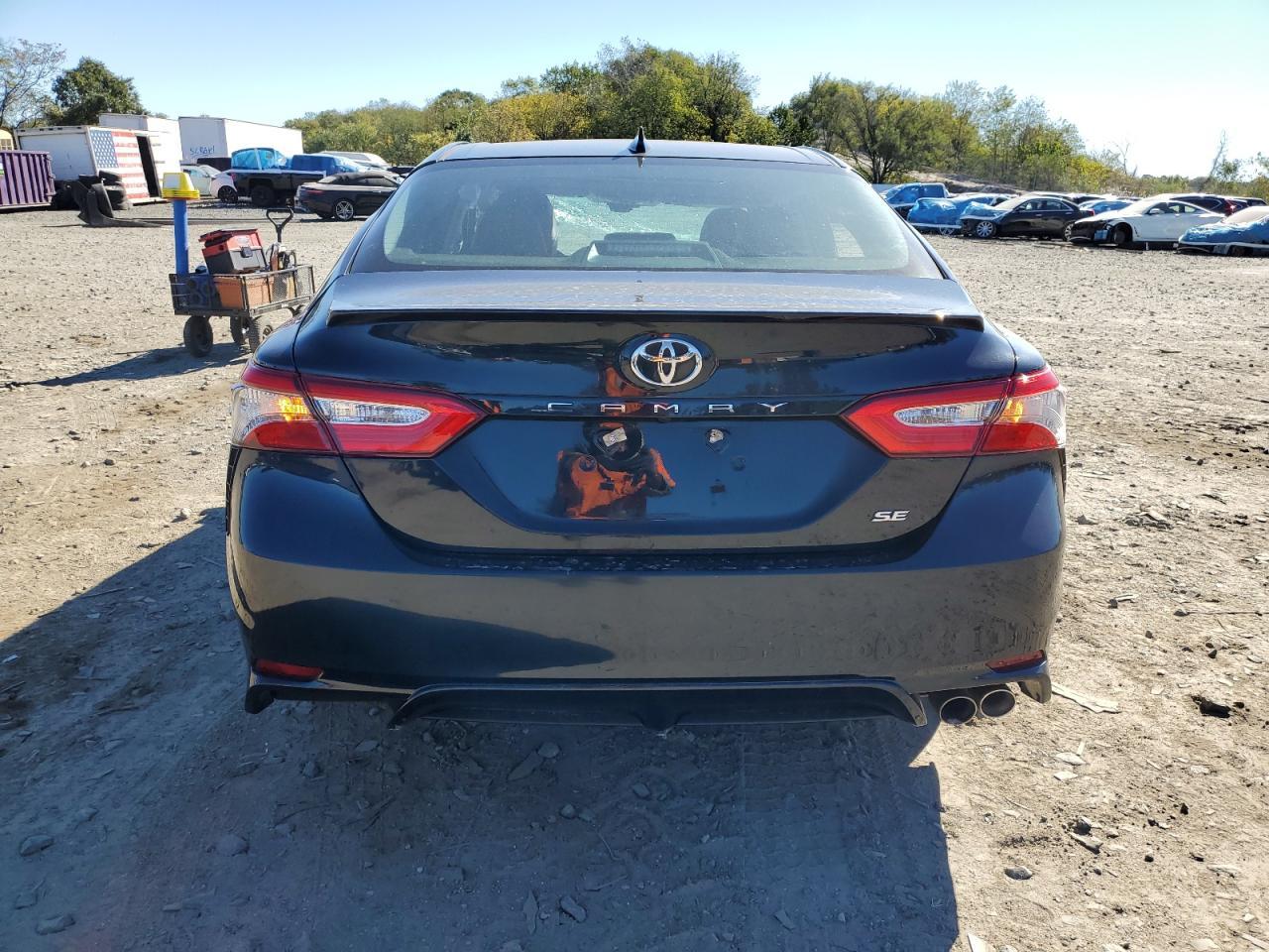 2019 TOYOTA CAMRY
