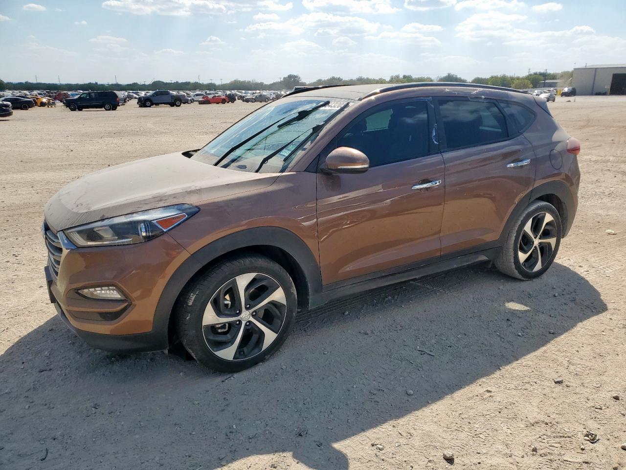 2016 HYUNDAI TUCSON
