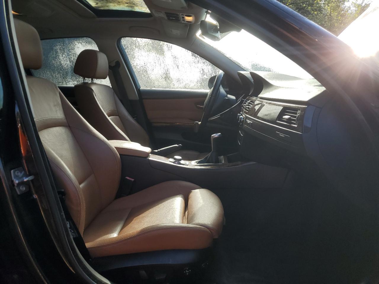 2010 BMW 3 SERIES