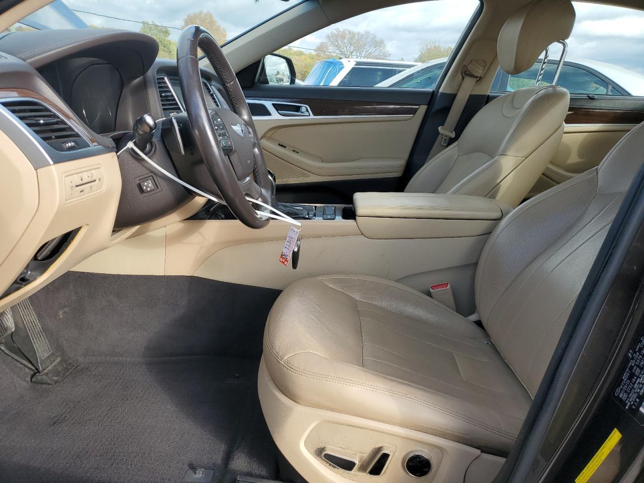 2016 HYUNDAI GENESIS