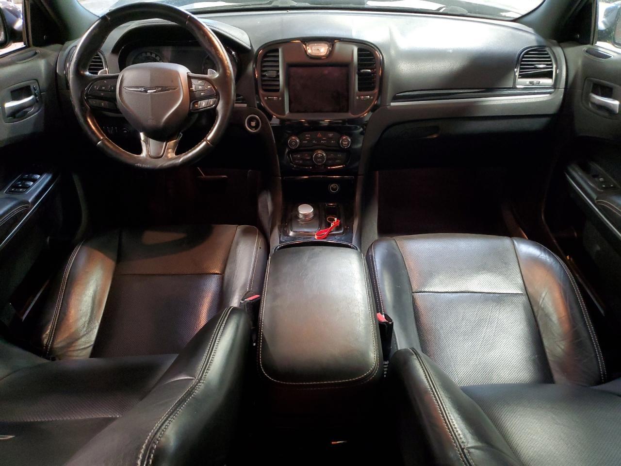 2018 CHRYSLER 300