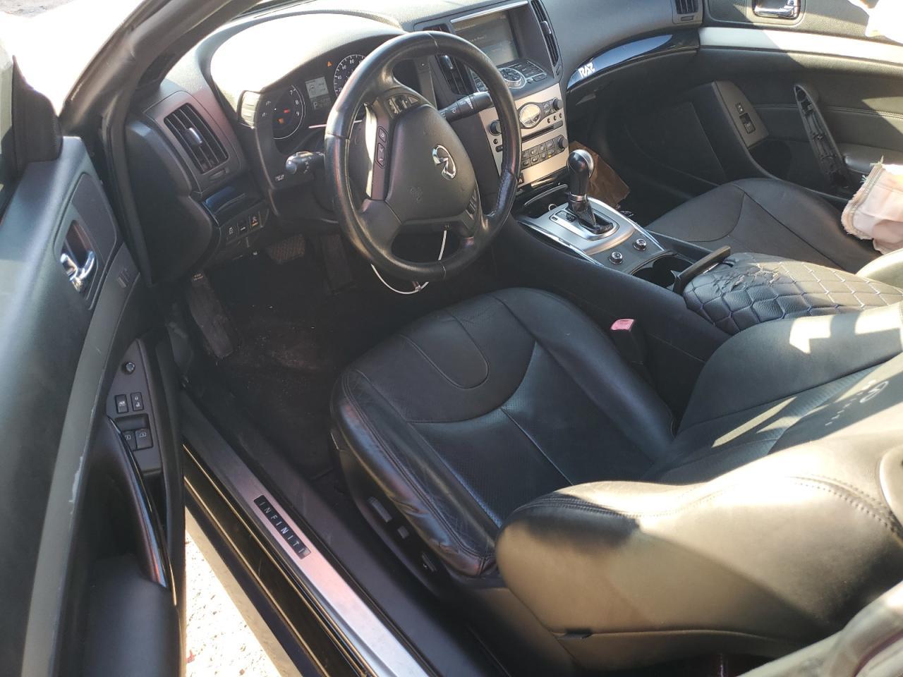 2012 INFINITI G37