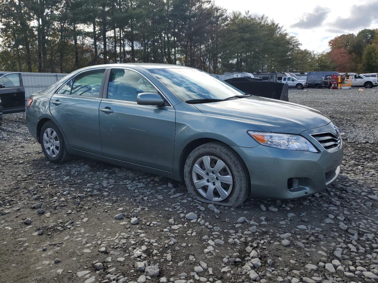 2010 TOYOTA CAMRY