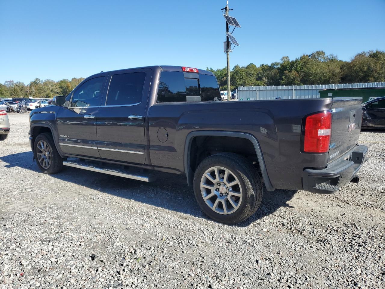 2015 GMC Sierra