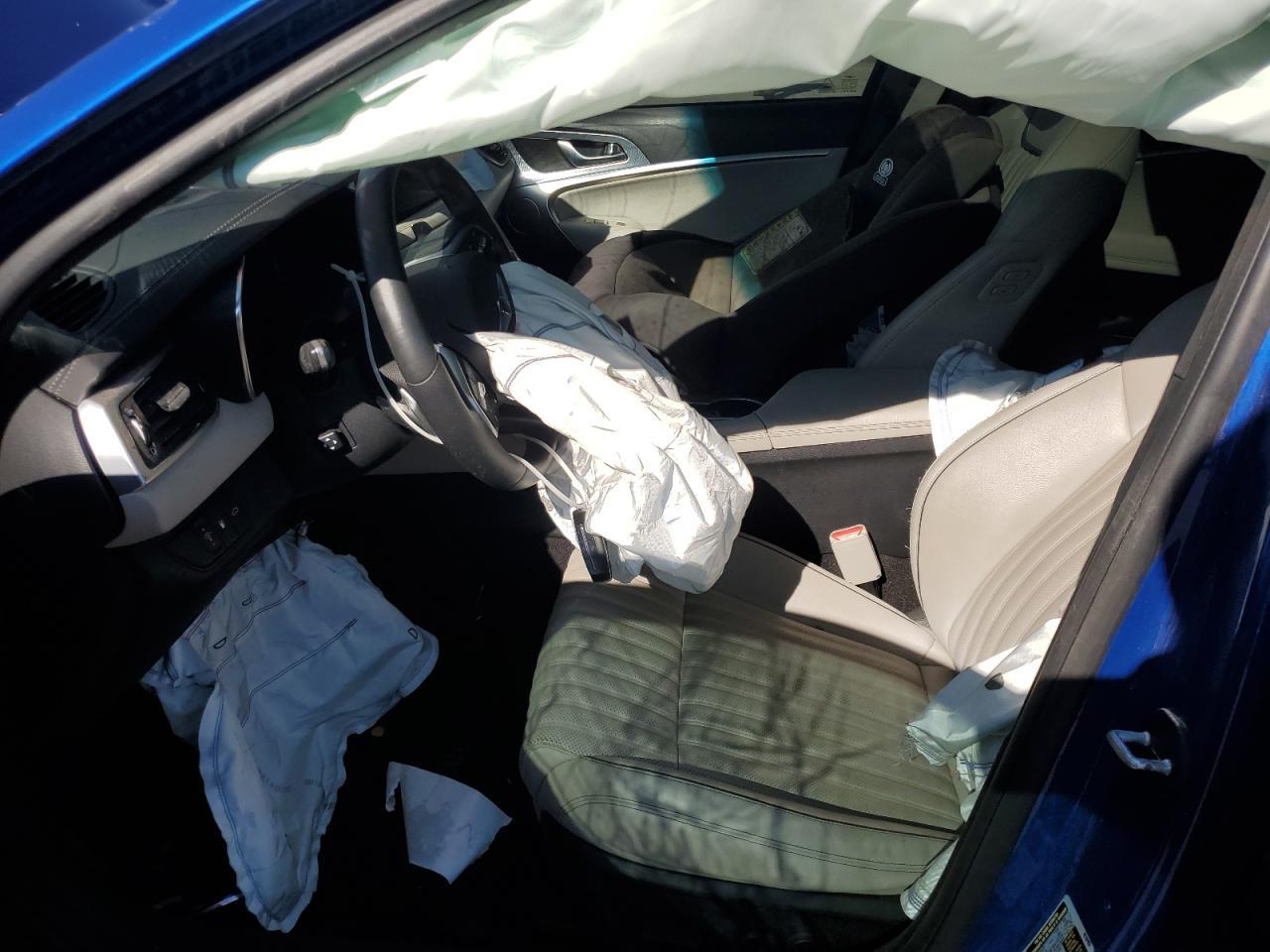 2023 GENESIS G70