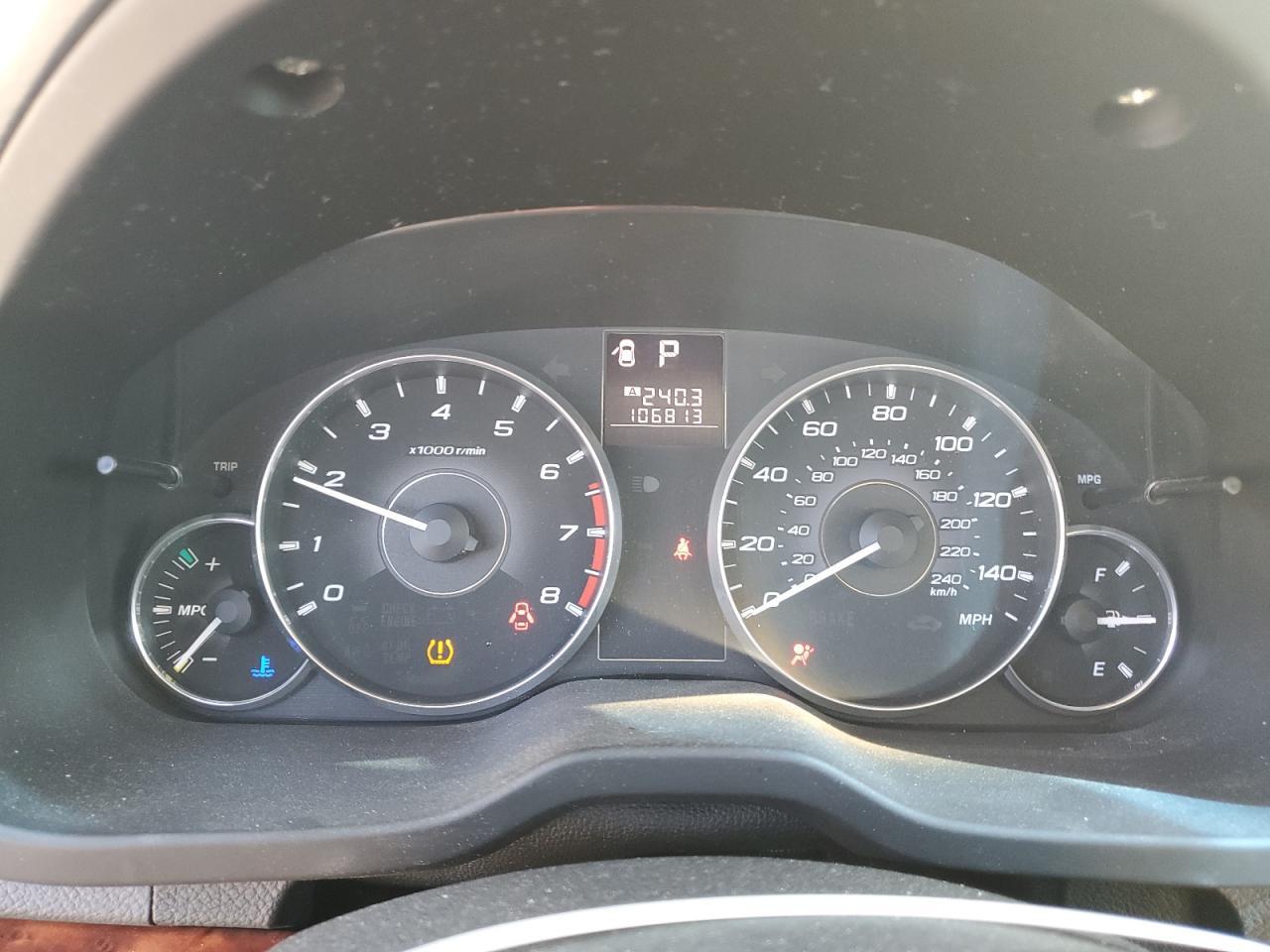 2011 SUBARU Legacy